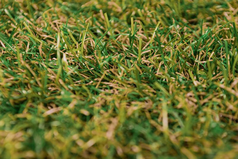 Lunar 20mm Artificial Grass - Image 14 of 19