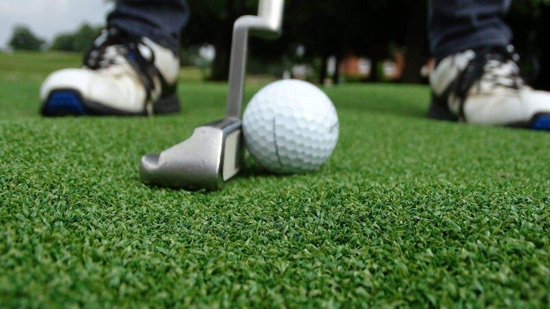 Millennium 15mm Artificial Putting Grass - Image 2 of 6