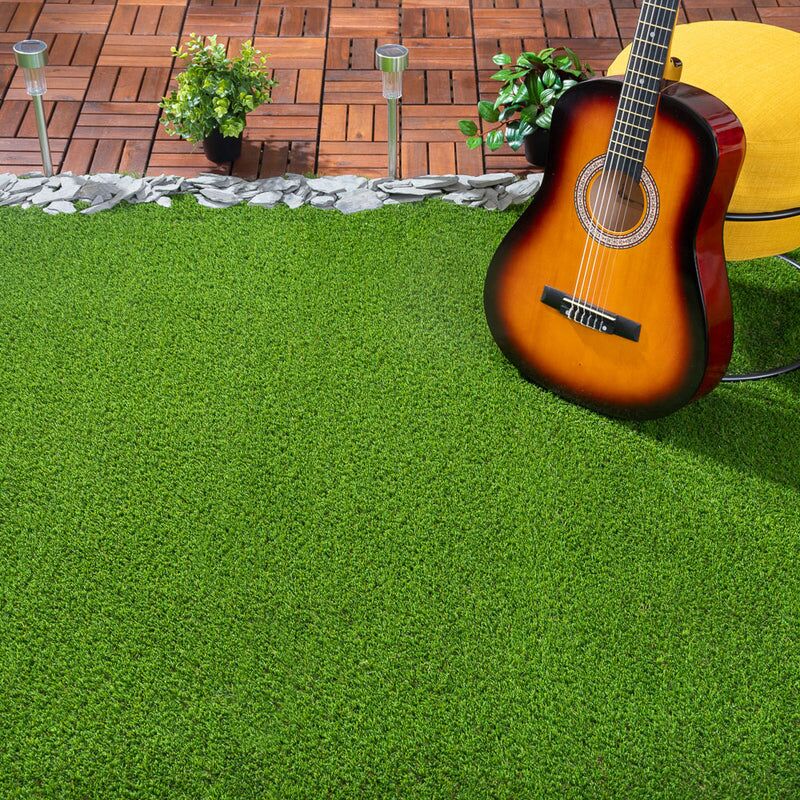Yellowstone 38mm PU Backed Artificial Grass - Image 1 of 10
